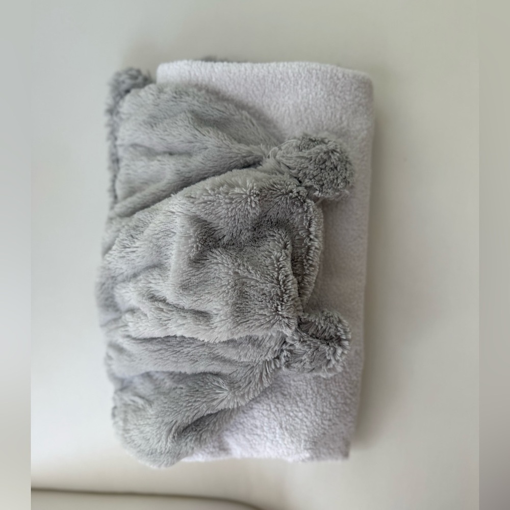Little Giraffe Luxe Faux Fur Blanket - Cream